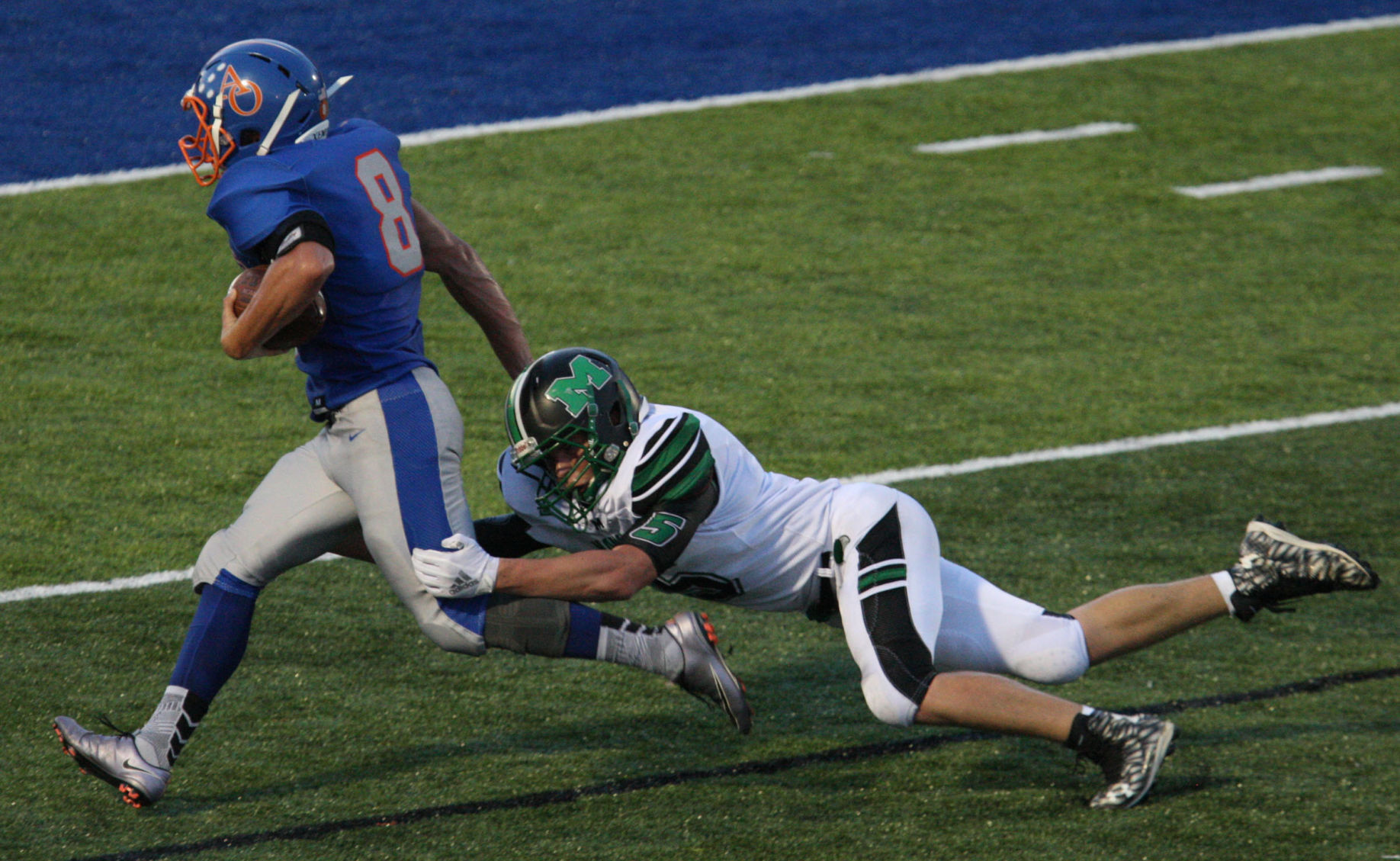 Argenta Oreana vs Meridian Football 16 8.31.18.jpg